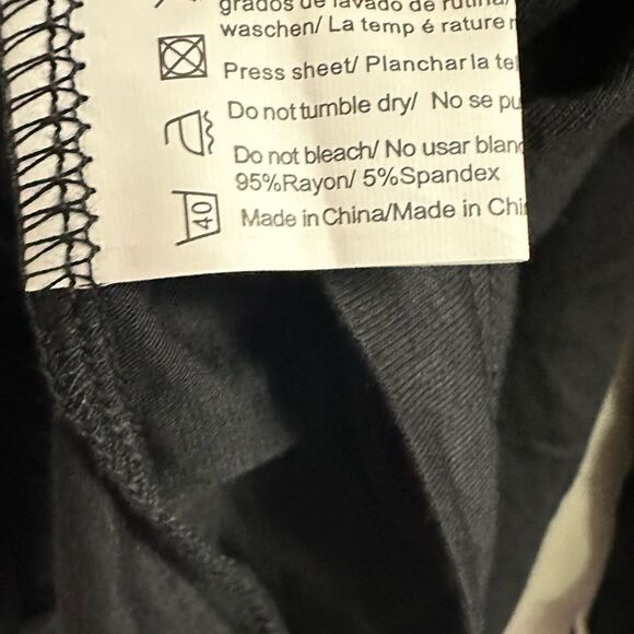 NWT Ekouaer Black White Trim Soft Pajama Top Size XXL - Picture 4 of 4